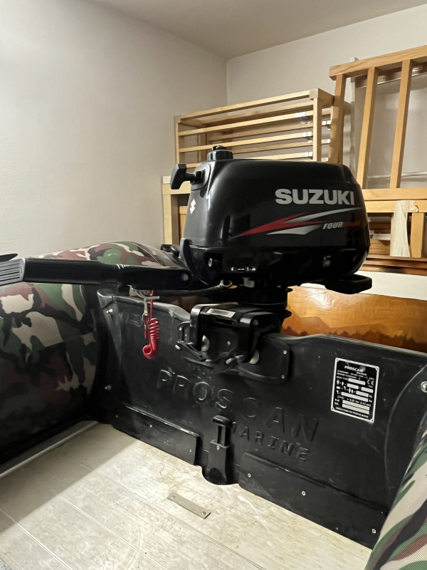 Nafukovací čln PROSCAN KRAKEN 370 AL a Suzuki 5 HP - 1 500 €